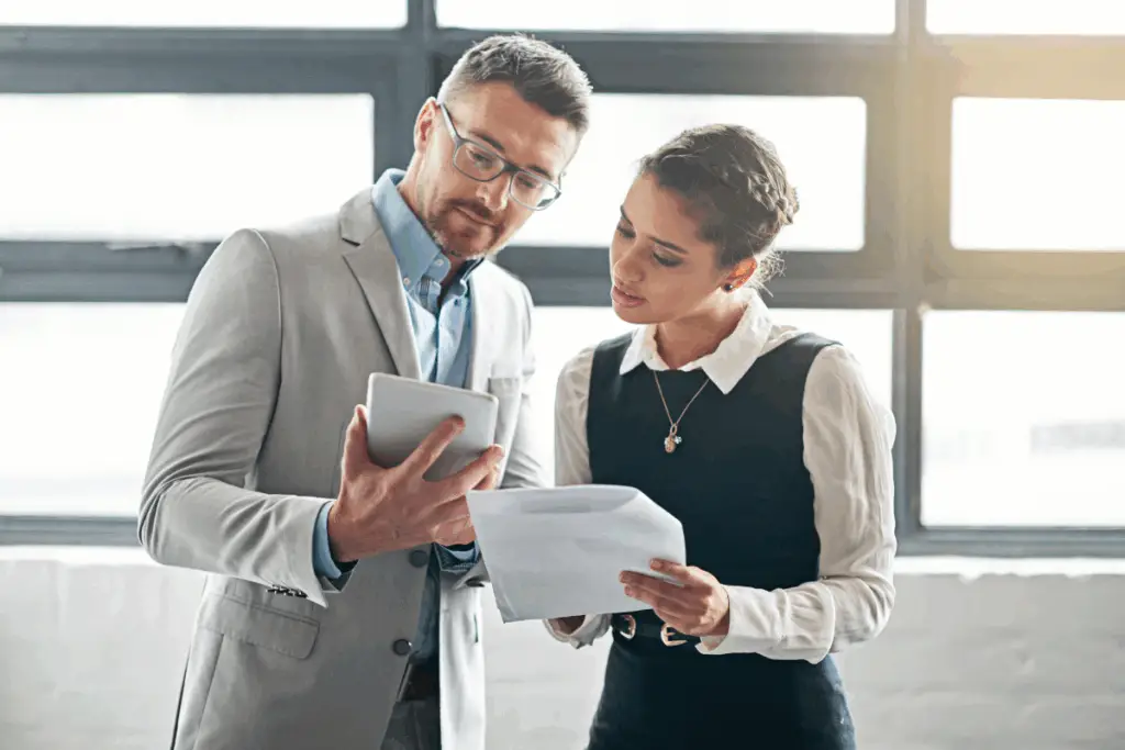 Blog Nov 1 - ISO 9001 vs ISO 13485_ Key Differences for Medical Device Manufacturers